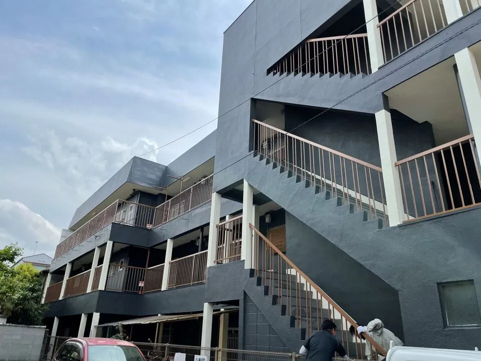 大阪市住吉区にて収益マンション一棟外壁塗装,外装改修工事