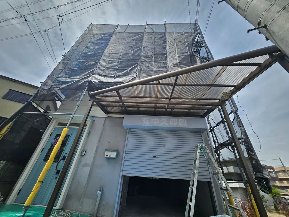 大阪府池田市にて戸建て住宅の外壁塗装・屋根塗装工事