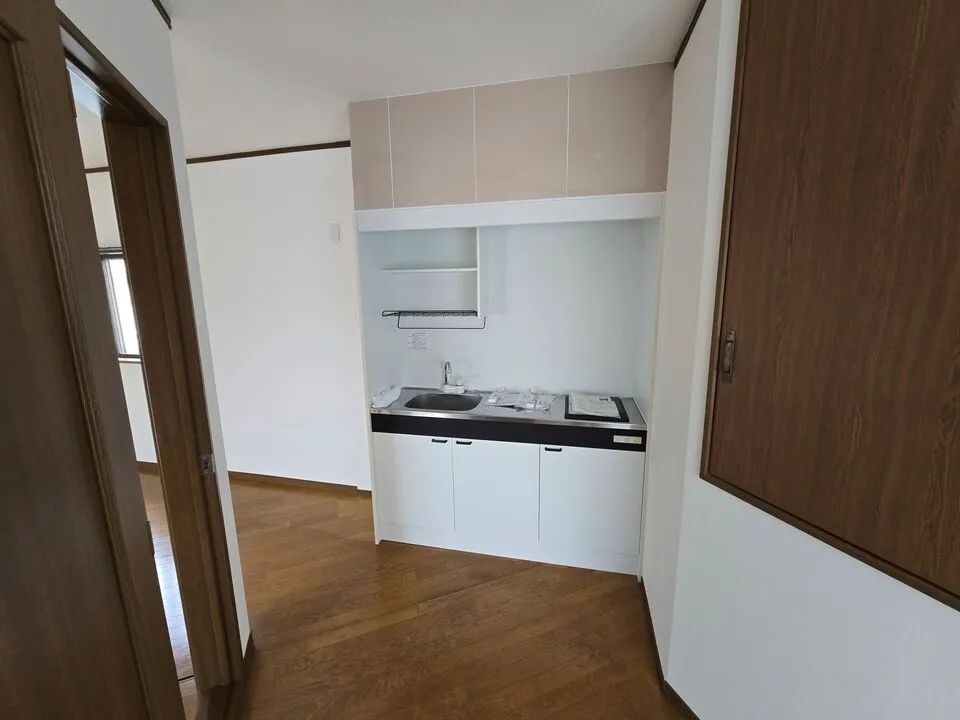 大阪門真にて内装改修工事・内装リフォーム・キッチン交換