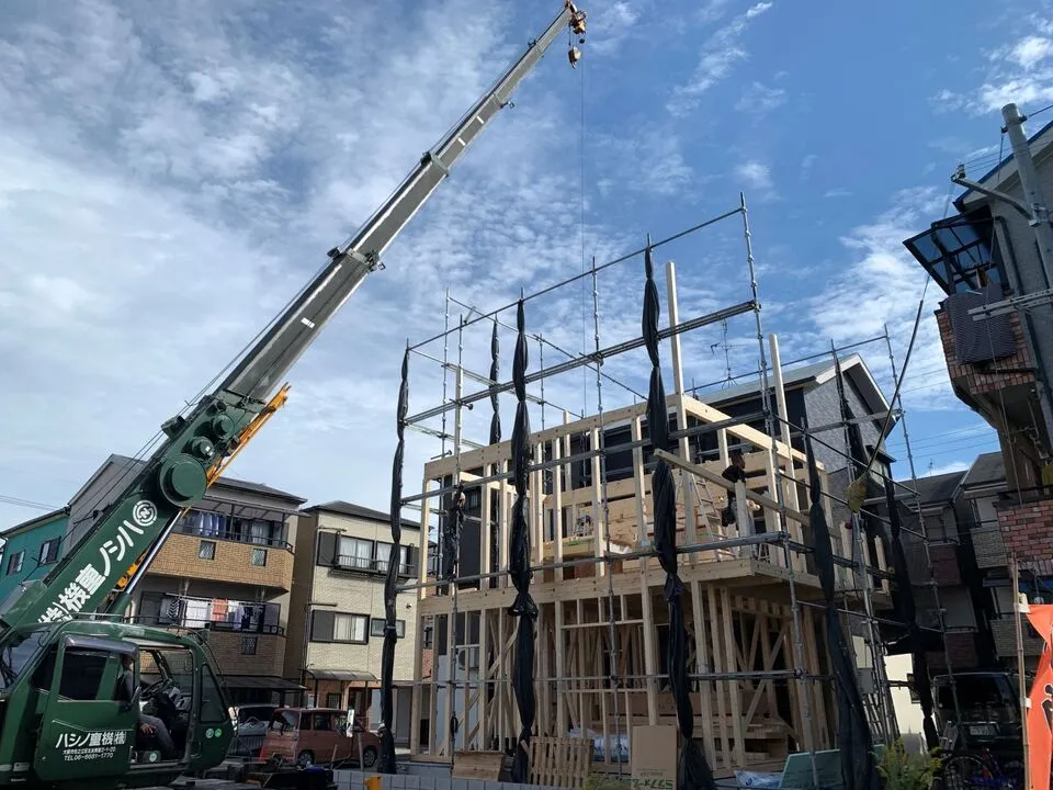 新築　建て方完了