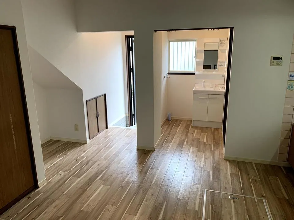 大阪府で収益ハイツの内装リフォームが完了致しました。