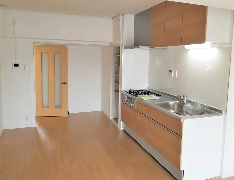 大阪でマンション内装を全面リフォームするなら経験実績の豊富な関西ホームズ株式会社にお任せ