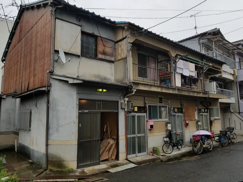 門真市,守口市で文化住宅リフォームは関西ホームズ株式会社