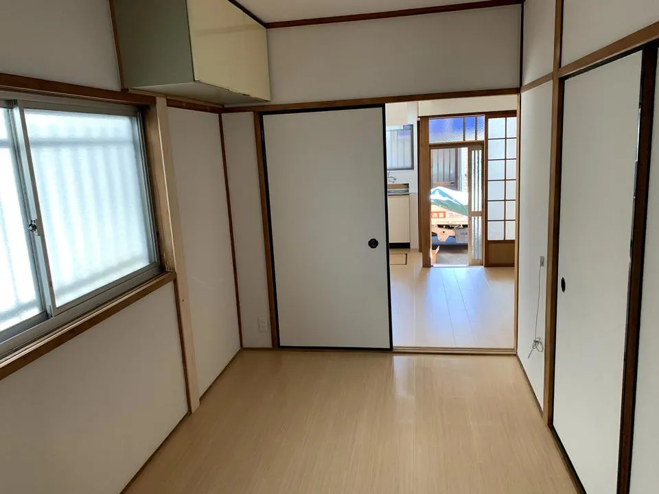 都島区での収益物件のリフォームが完了致しました。