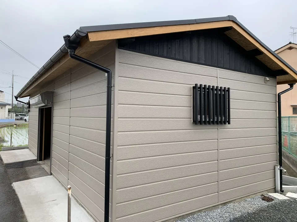 倉庫の改修工事が完了致しました。