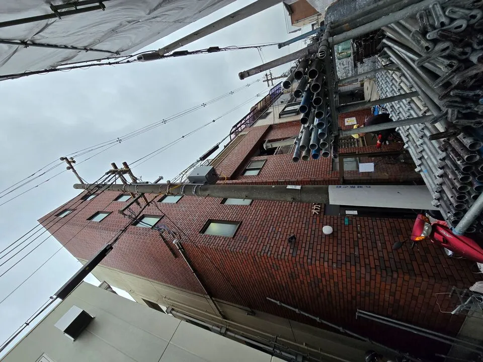 東成区にてマンション一棟　リフォーム・外装工事・塗装・防水工事　収益マンションリフォーム