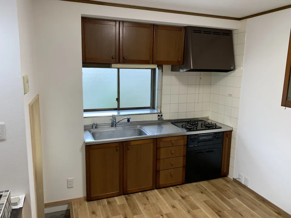 池田市での収益物件リフォームが完了