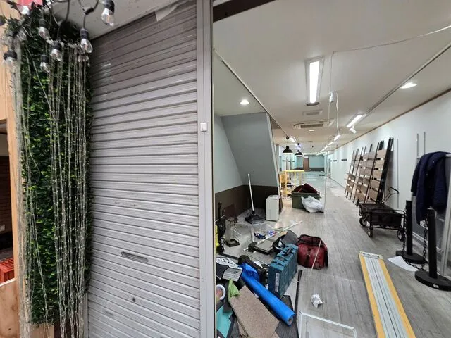 天神橋筋商店街のテナント内装工事・階段掛け替え・残置物処理・その他