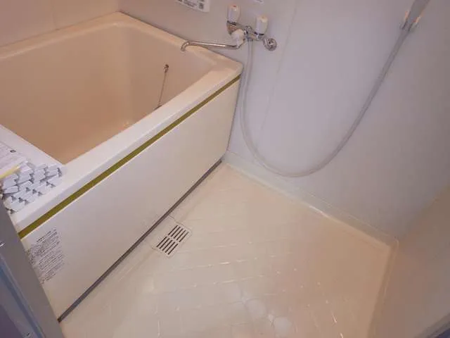 大阪市でのハウスクリーニング,洗い工事【エアクリン】安価で高品質な清掃,ワックスはエアクリン 写真9