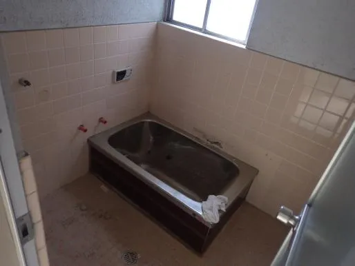 守口市・門真市・寝屋川市の建具入れ替え・デザイン建具リフォームは関西ホームズ株式会社 写真10