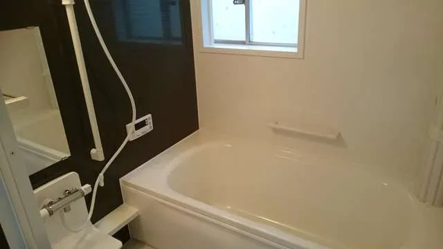 守口市・門真市・寝屋川市の建具入れ替え・デザイン建具リフォームは関西ホームズ株式会社 写真11