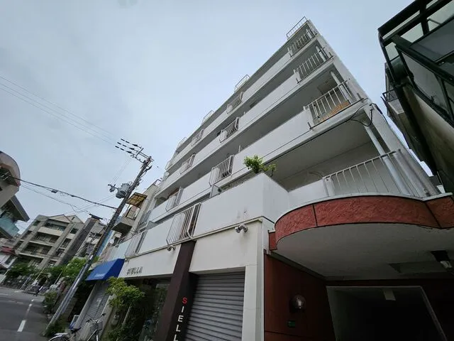 大阪市都島区にて共同住宅・マンション一棟共用鉄骨階段改修・修繕保守工事