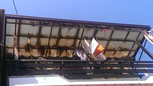 大阪京阪沿線での戸建て住宅、波板の張替え、大阪リフォームは関西ホームズ 写真3