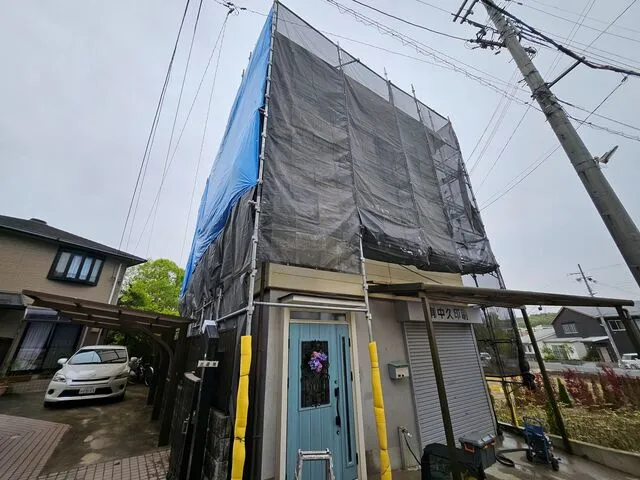 大阪府池田市にて戸建て住宅の外壁塗装・屋根塗装工事