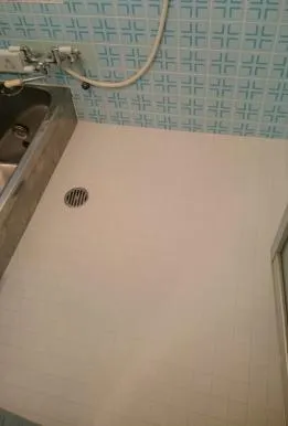 大阪でお風呂のタイル張替・修繕は安くて・早い確実な施工の関西ホームズ株式会社にお任せ