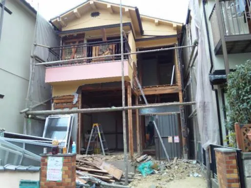 大阪リフォーム最安値をめざす!一戸建て全面リフォームです,大阪のリフォーム・改修工事の専門会社☆ 写真2