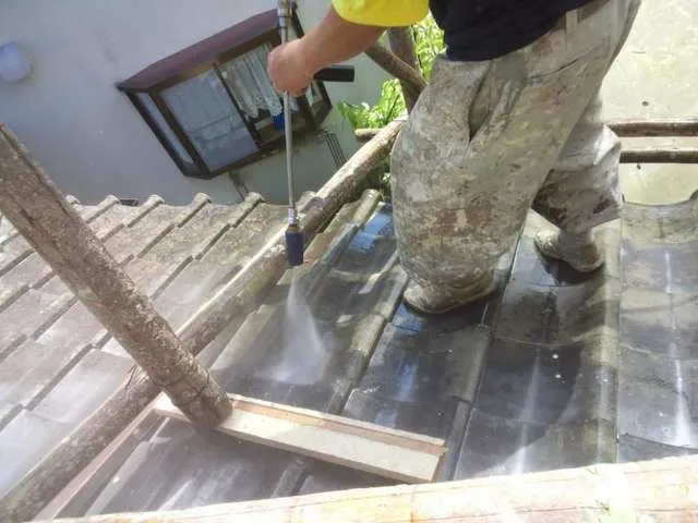 大阪での戸建て全面リフォーム,外構工事,障害者用リフォーム,老後安心リフォーム 写真3