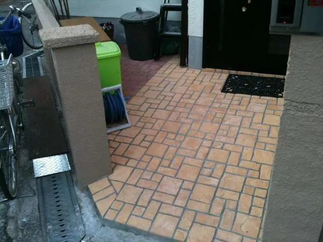 大阪JR沿線での塗装・増築工事 写真7