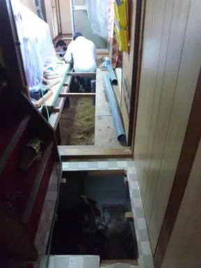 京阪枚方市での下水接続・FRP防水!当社は現場地調査~施工計画~施工監理・引渡しまで全て監理 写真2