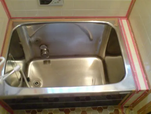 枚方市での浴室タイル張り替え工事 写真1