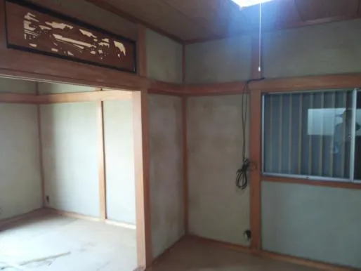 京阪沿線枚方市での内装クロス・洗い・塗装工事です。 写真4