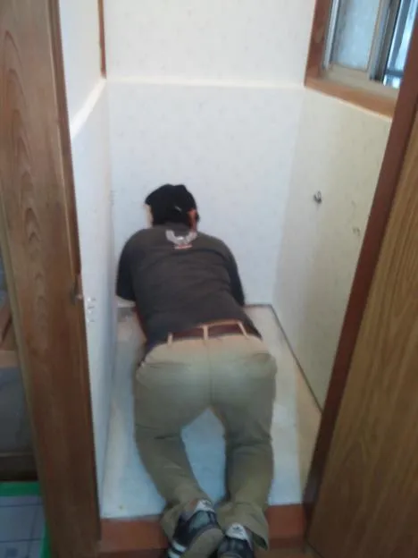 京阪沿線枚方市での内装クロス・洗い・塗装工事です。 写真17