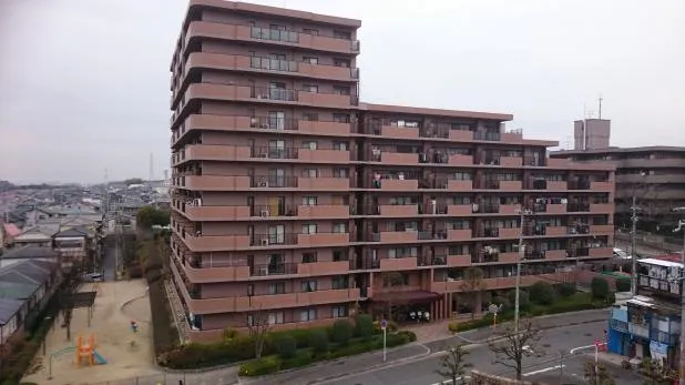 マンション内装リフォームは安くて確実な関西ホームズ株式会社にお任せ! 写真1