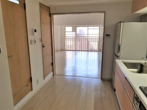 大阪市城東区にてマンション内装の全面リフォーム予算内でマンションのフルリフォームは関西ホームズ