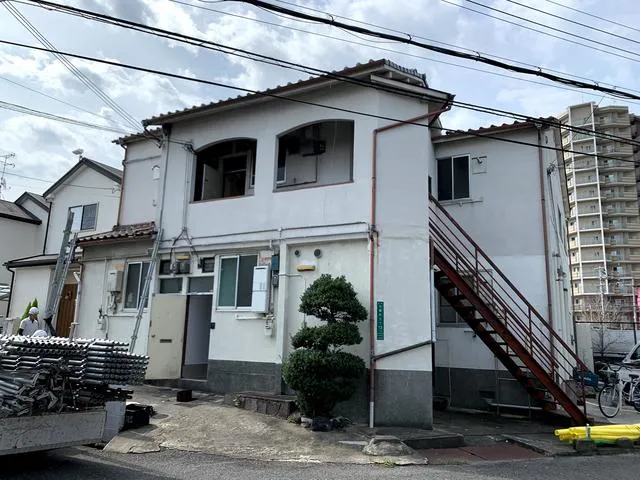 大阪でリフォームするなら　堺市にて文化住宅1棟の外壁塗装と4世帯分の内装改修リフォーム