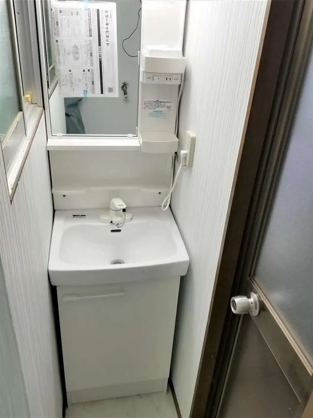 寝屋川市高柳で収益物件のリフォーム,大阪で収益物件のリフォームをするなら関西ホームズ株式会社にお任せ 写真15