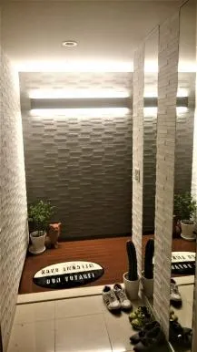 大阪タワーマンションの内装リフォームです。エコカラットや内装デザインは関西ホームズ株式会社にお任せ!