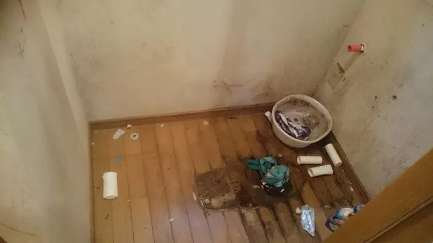 大阪市にて戸建て住宅,民泊の全面リフォーム(スーパーリフォーム)は関西ホームズ株式会社 写真12