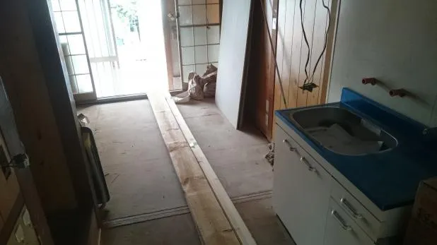 大阪市西区での連棟住宅リフォーム 大阪で中古住宅診断からリフォームは関西ホームズ株式会社にお任せ 写真8