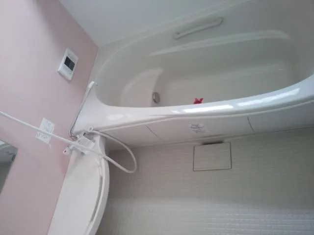 大阪で風呂,キッチンリフォーム激安ユニットバス水廻りリフォームの専門店関西ホームズ株式会社 写真5