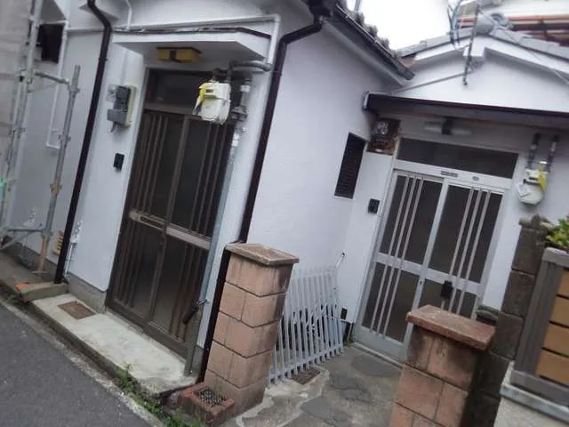 収益物件の外壁塗装・大阪で安くても高品質な外壁塗装をするなら失敗しない関西ホームズ株式会社にお任せ! 写真7