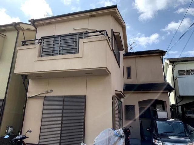 大阪でリフォームするなら　高槻市にて戸建て住宅の全面リフォーム及び居室から倉庫に変更・外壁全面塗装工事