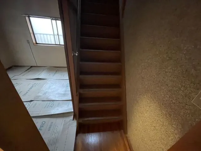 大阪市東成区にて戸建て住宅のリフォーム・階段架け替えリフォーム・間取り変更等