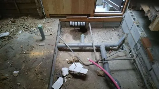 守口市にて連棟住宅(長屋)のリフォーム,収益専門リフォームは経験実績豊富な関西ホームズ株式会社にお任 写真3