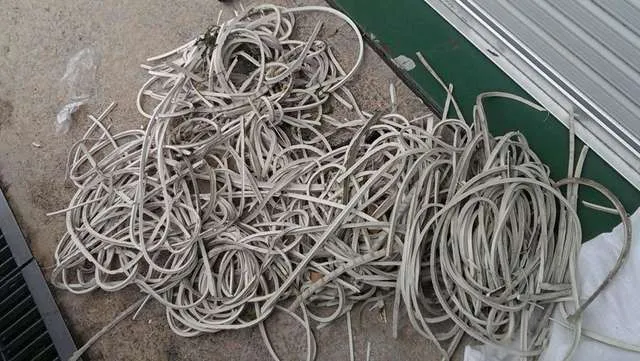 大阪府枚方市での屋根・壁改修工事なら完全保証の関西ホームズにお任せ! 写真13