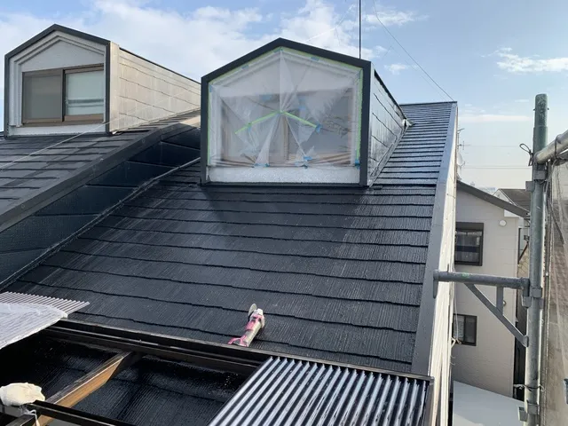 高槻市にて屋根の塗装工事及び波板張り替え工事 写真6