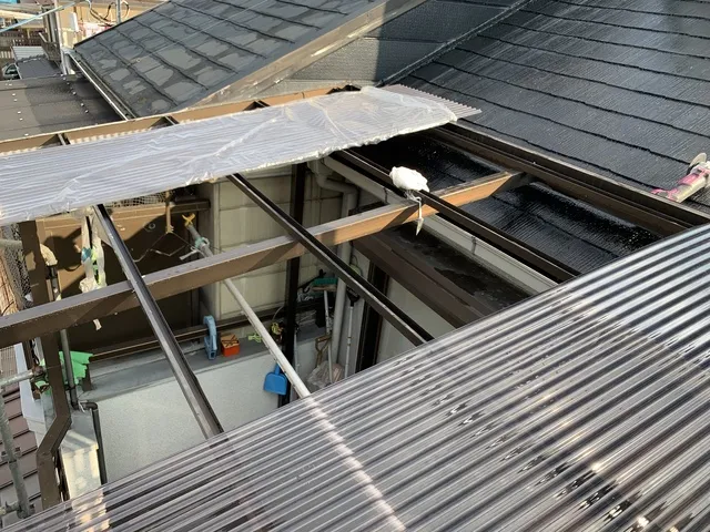 高槻市にて屋根の塗装工事及び波板張り替え工事 写真7