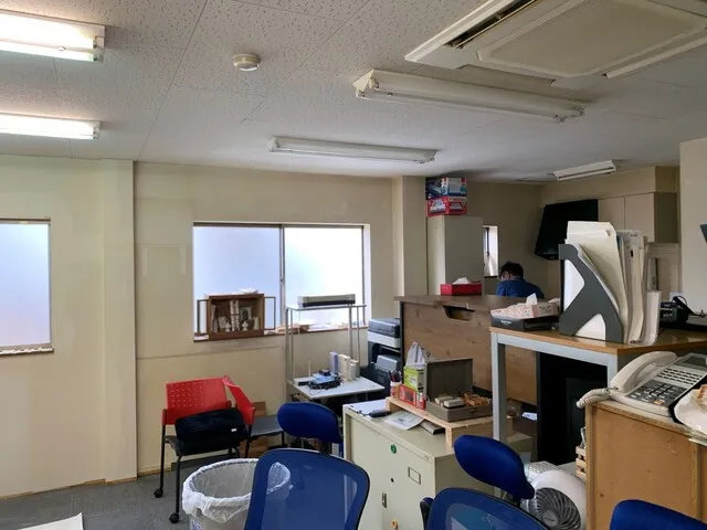 東大阪市にて事務所の内装リフォーム