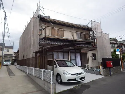 大阪枚方市にて外壁塗装工事、上質な外壁塗装をご提供いたします。大阪最安値外壁塗装 写真4