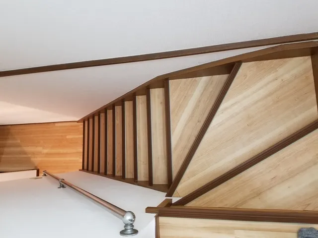 寝屋川市池田での3階建て住宅リフォーム 安くリフォームするなら関西ホームズ株式会社にお任せください。 写真7