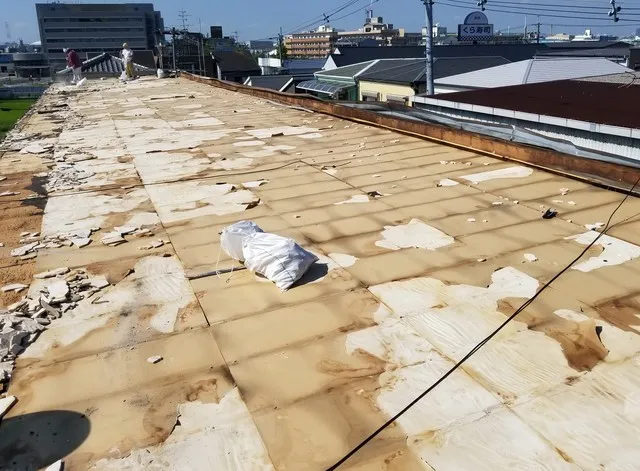 門真市で屋根葺き替え,修繕工事　大阪台風被害復旧工事