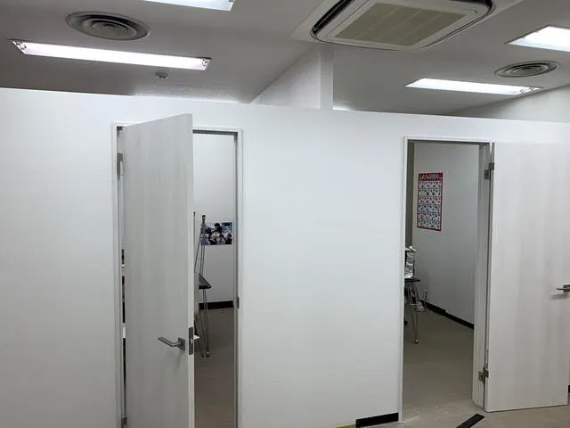 大阪市で店舗・塾・教室の改修工事は関西ホームズ株式会社にお任せください。