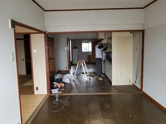 大阪市港区でマンション全面リフォーム,大阪でマンション内装フルリフォームは安くて確実な施工の関西ホームズ株式会社