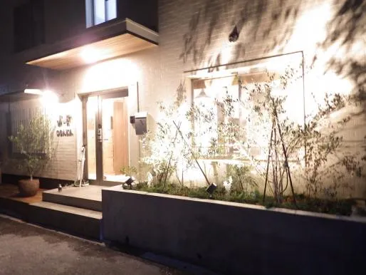 大阪でゲストハウス,シェアハウス,マンション1棟リフォーム改修工事は経験実績の豊富な関西ホームズ(シャアハウス仕上げ工程）