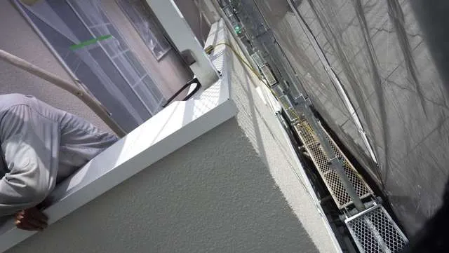 京阪沿線枚方市でバルコニー,ベランダ手すりの修繕,笠木鈑金リフォーム工事 写真9