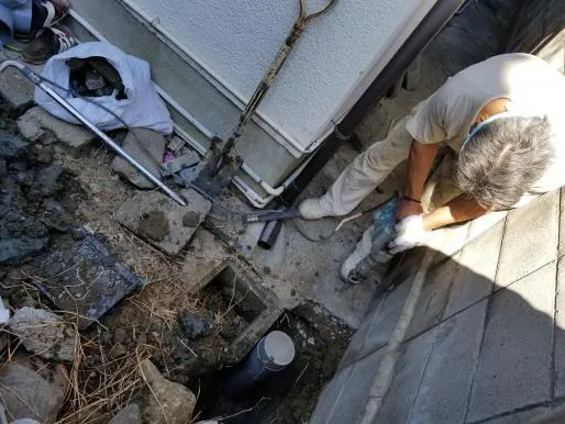 高槻市,枚方市,寝屋川市で下水工事,浄化槽工事は関西ホームズ株式会社にお任せください。